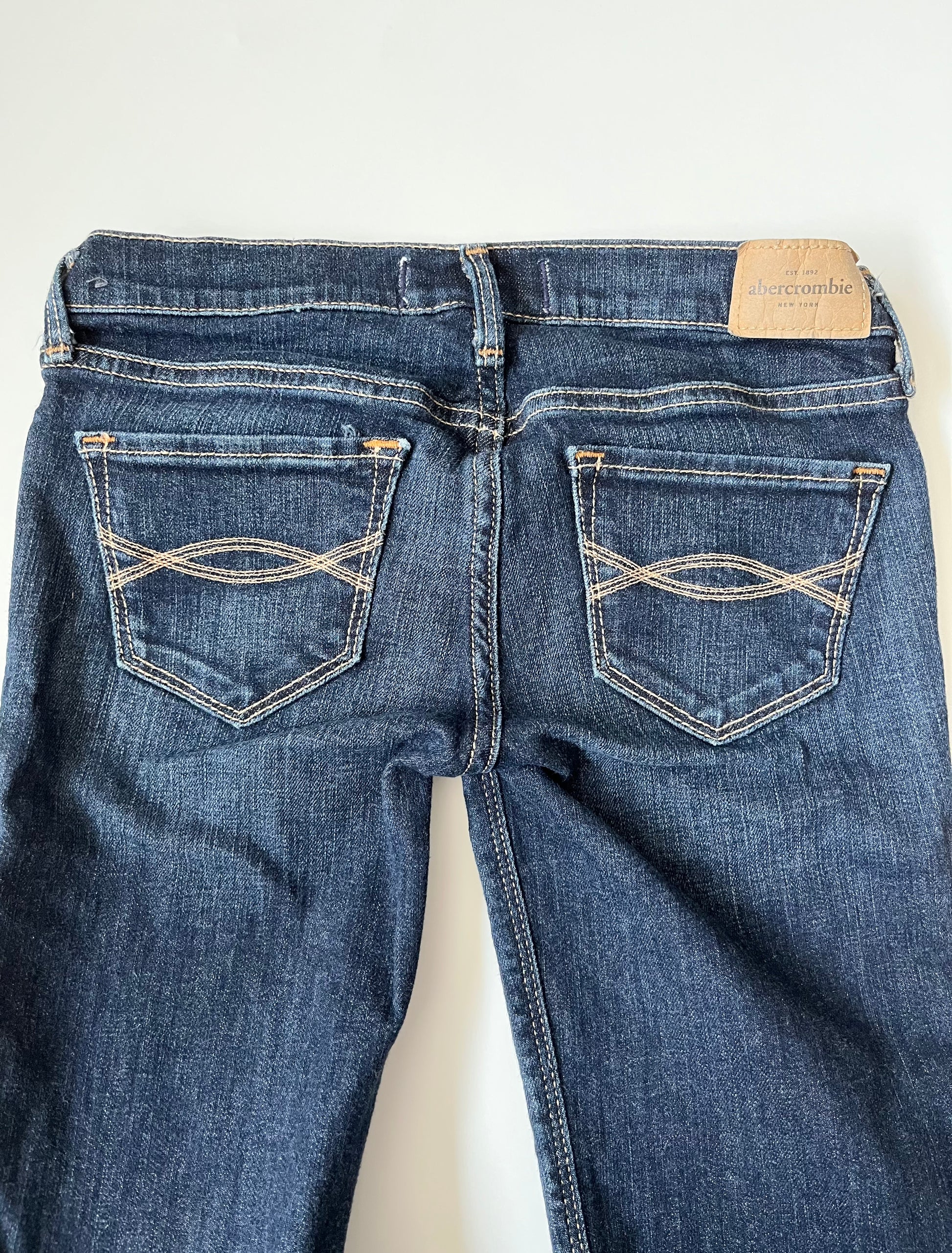 Abercrombie & Fitch dark wash cute stretch flare jeans - 12Y – Oak + Beck